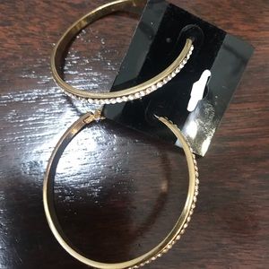 New Rhinestone hoop earing.